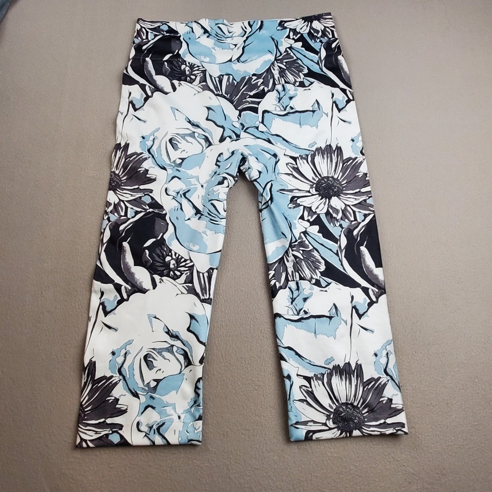 one5one Cropped Soft Cozy Leggings Womens Size L/XL - NWOT